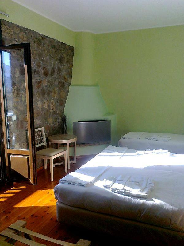 Lefteri'S & Loukia'S Guesthouse Neraida  Bagian luar foto