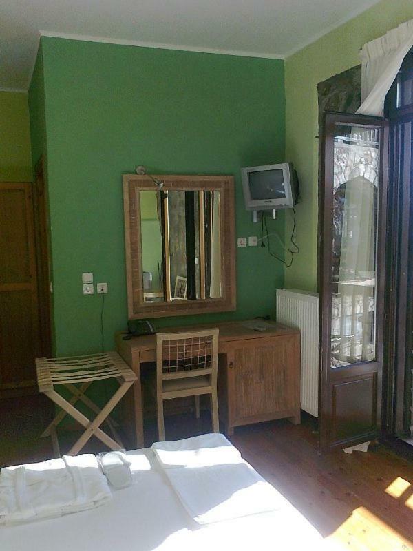 Lefteri'S & Loukia'S Guesthouse Neraida  Bagian luar foto